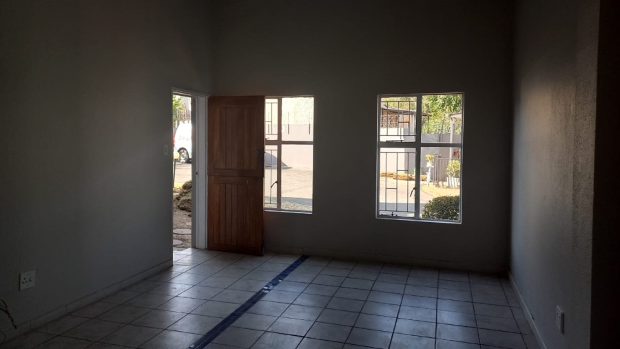 2 Bedroom Property for Sale in Heidelberg Gauteng