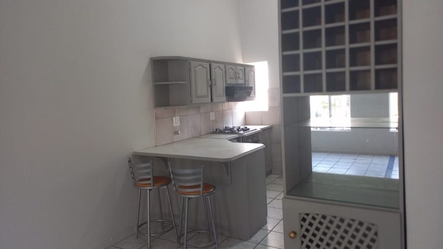 2 Bedroom Property for Sale in Heidelberg Gauteng