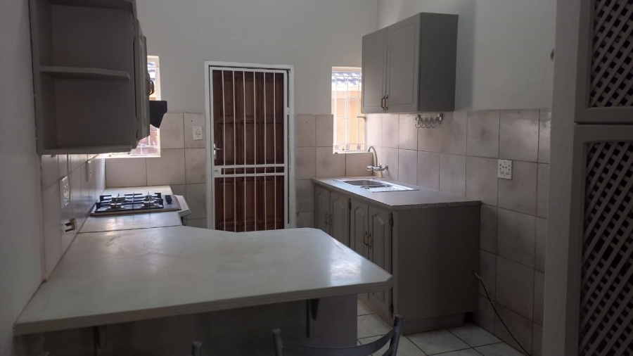 2 Bedroom Property for Sale in Heidelberg Gauteng