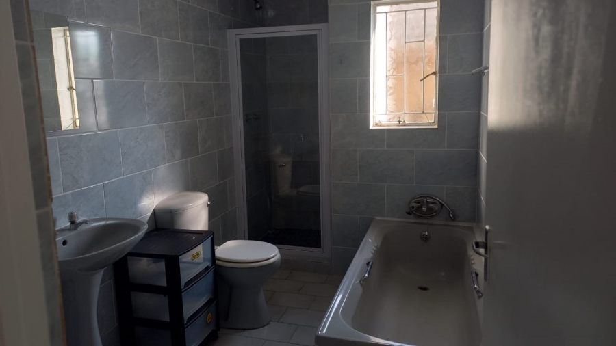 2 Bedroom Property for Sale in Heidelberg Gauteng