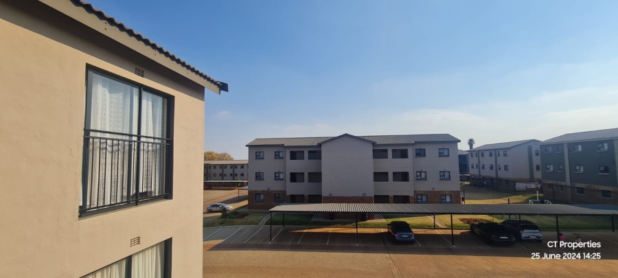 3 Bedroom Property for Sale in Kenleaf Gauteng