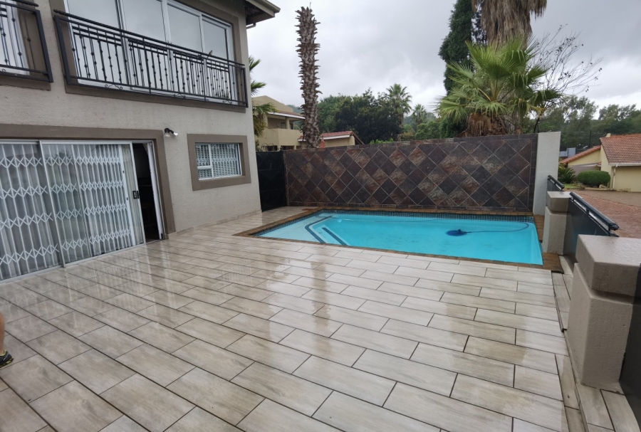 4 Bedroom Property for Sale in Bronkhorstbaai Gauteng