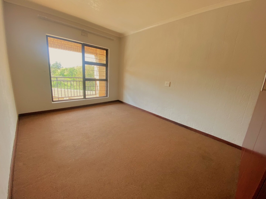 2 Bedroom Property for Sale in Monument Gauteng