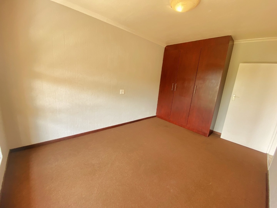 2 Bedroom Property for Sale in Monument Gauteng