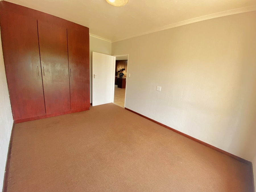 2 Bedroom Property for Sale in Monument Gauteng