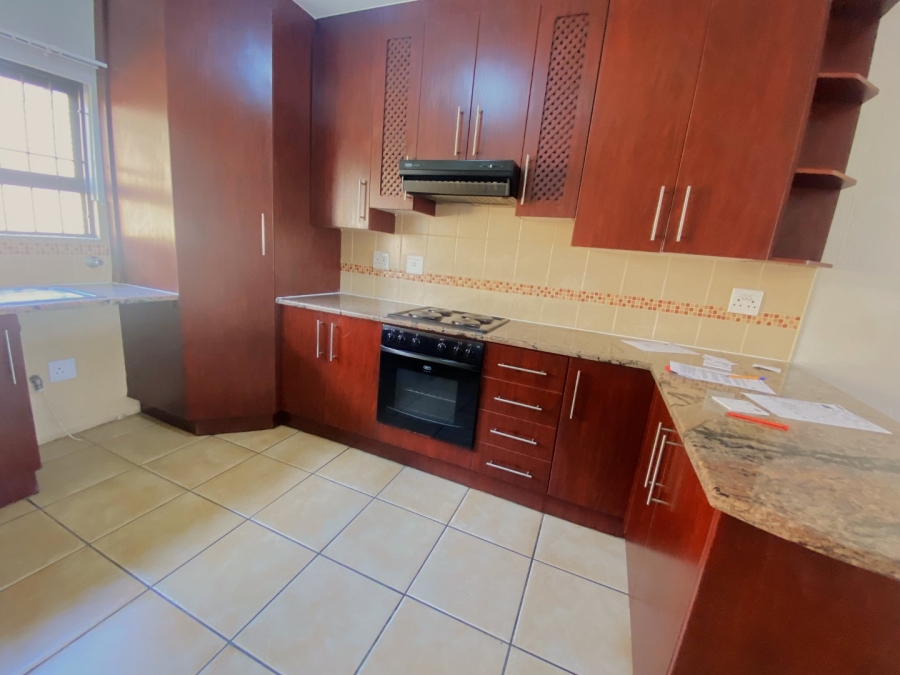 2 Bedroom Property for Sale in Monument Gauteng