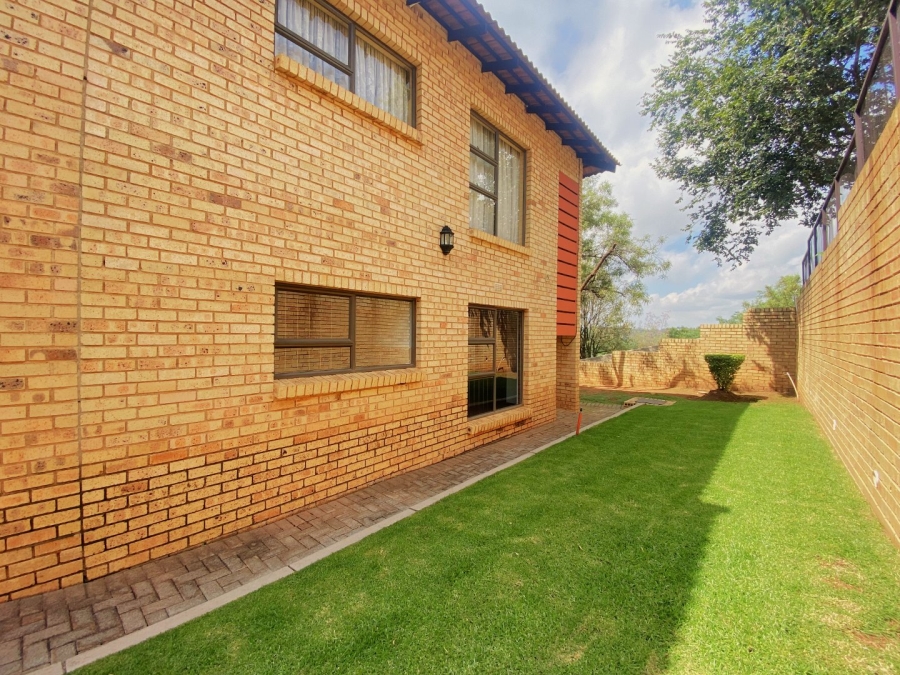 2 Bedroom Property for Sale in Monument Gauteng