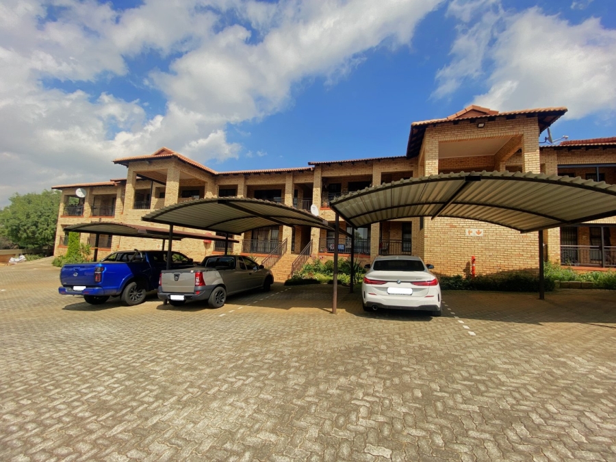 2 Bedroom Property for Sale in Monument Gauteng