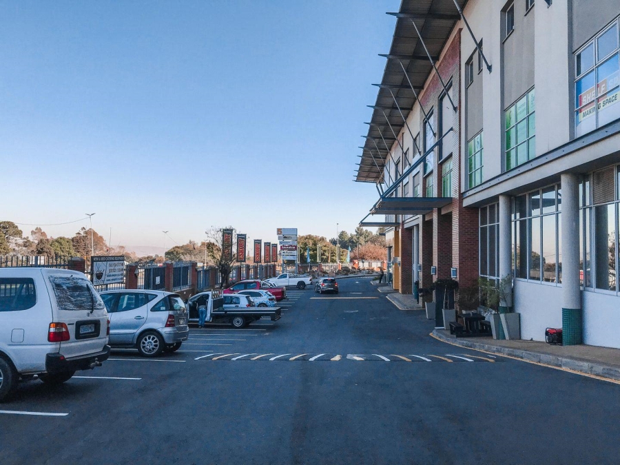 To Let commercial Property for Rent in Honeydew Gauteng