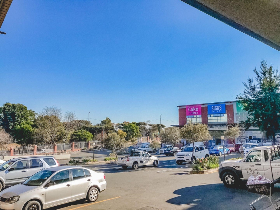 To Let commercial Property for Rent in Honeydew Gauteng