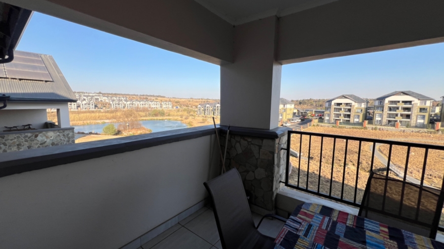 To Let 1 Bedroom Property for Rent in Waterfall Gauteng