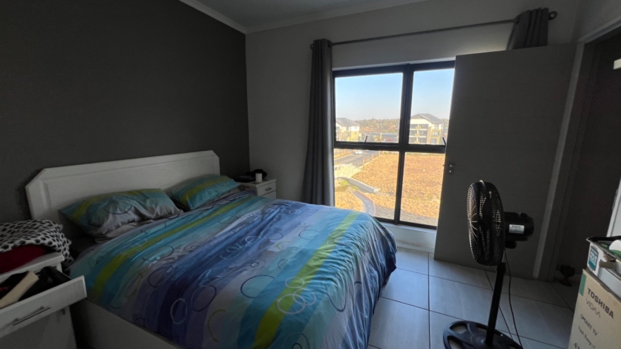 To Let 1 Bedroom Property for Rent in Waterfall Gauteng