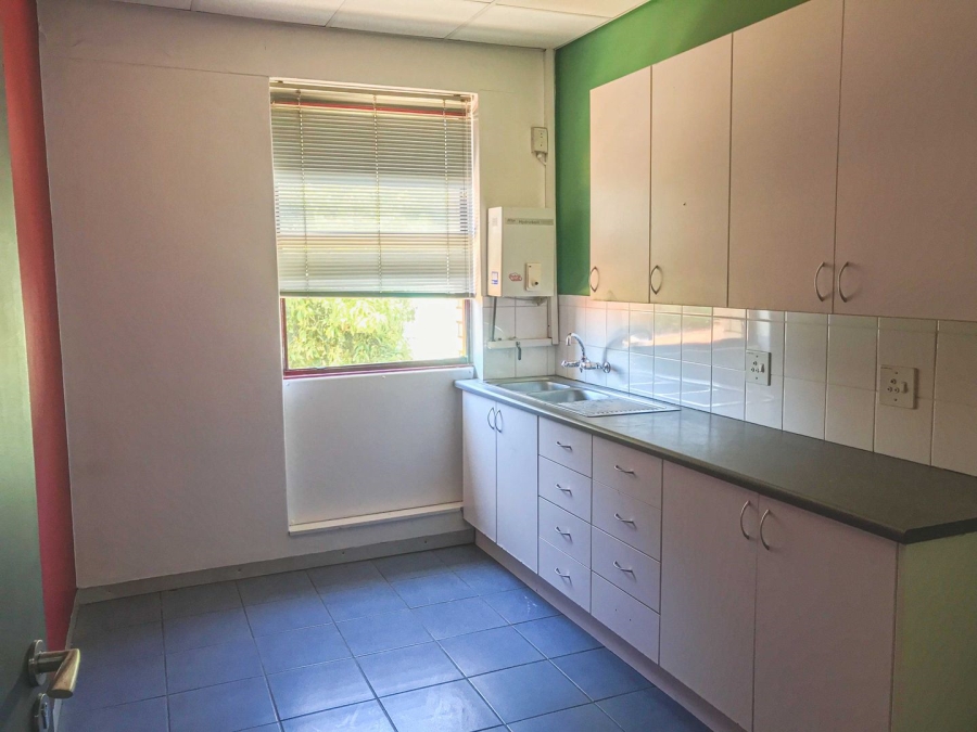 To Let commercial Property for Rent in Ferndale Gauteng