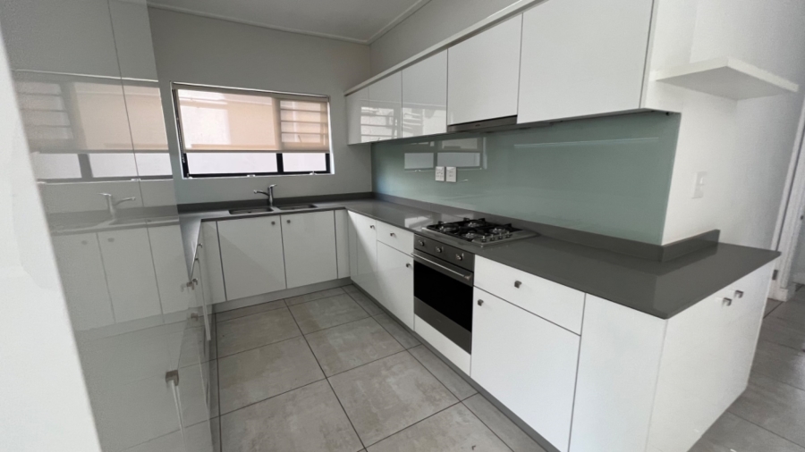 To Let 3 Bedroom Property for Rent in Waterfall Gauteng