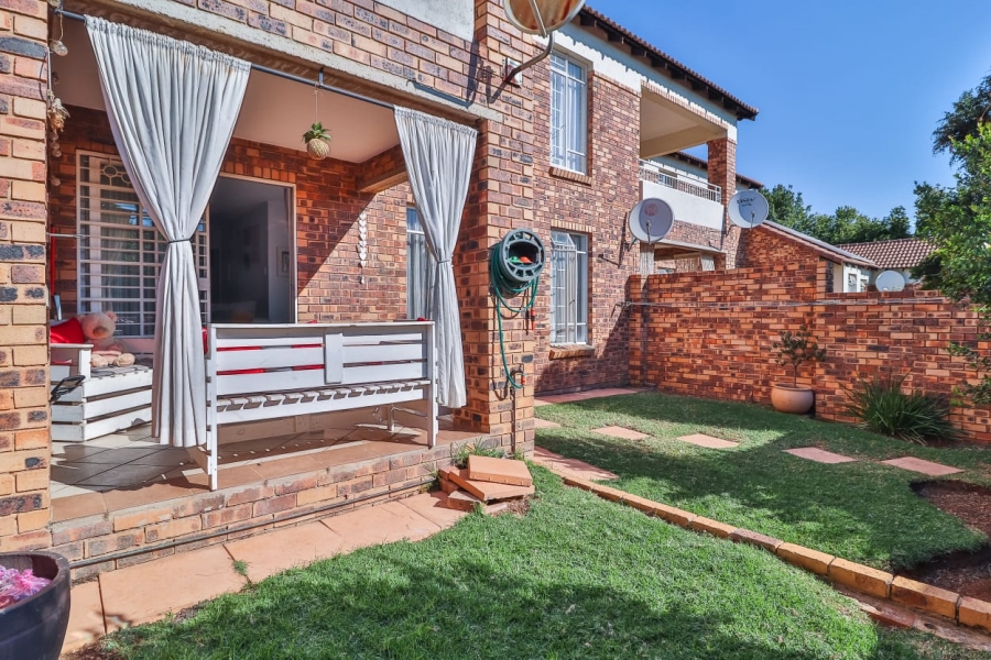 2 Bedroom Property for Sale in Moreleta Park Gauteng