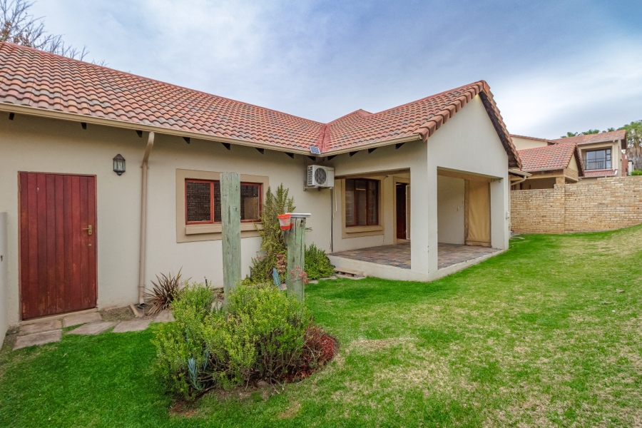 2 Bedroom Property for Sale in Willowbrook Gauteng