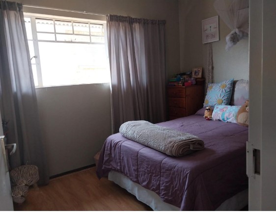 2 Bedroom Property for Sale in Farrar Park Gauteng