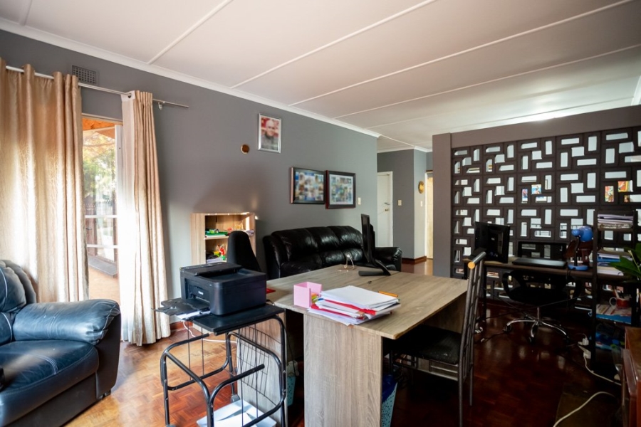 4 Bedroom Property for Sale in Ravensklip Gauteng