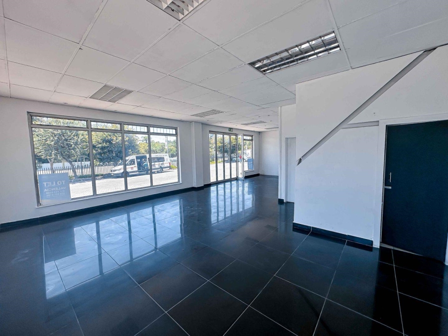 To Let commercial Property for Rent in Robindale Gauteng