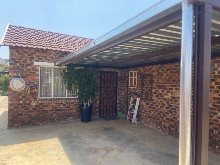 3 Bedroom Property for Sale in Krugersdorp West Gauteng