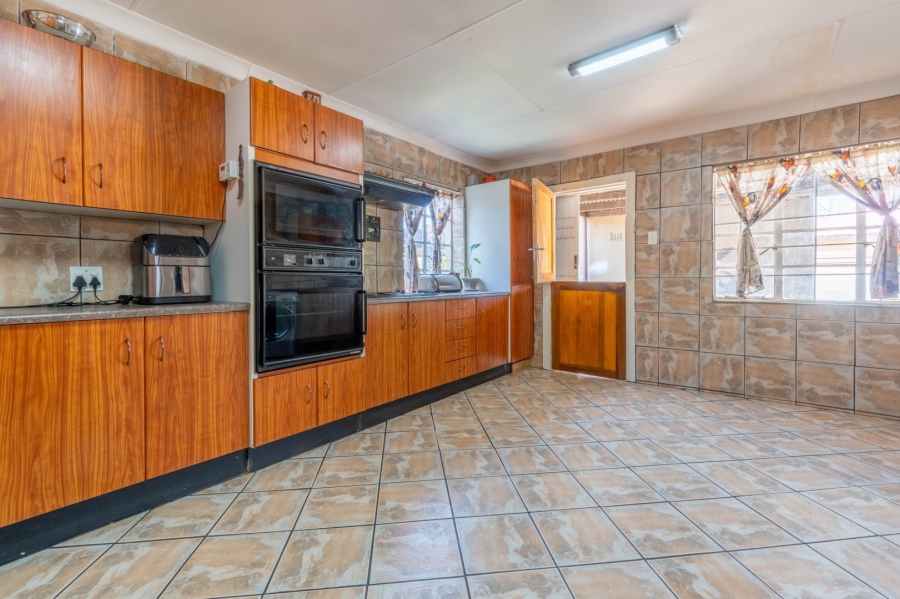 3 Bedroom Property for Sale in Comet Gauteng