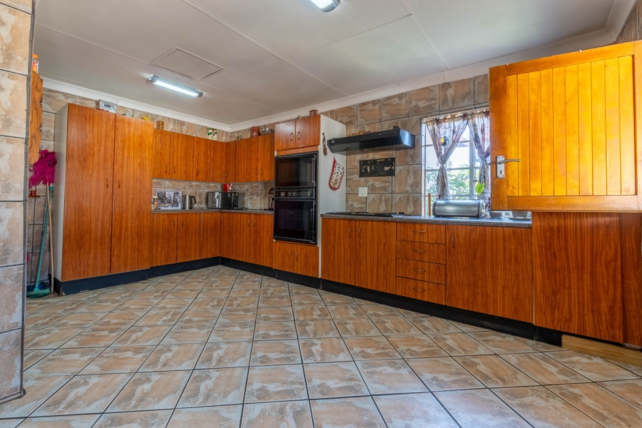 3 Bedroom Property for Sale in Comet Gauteng