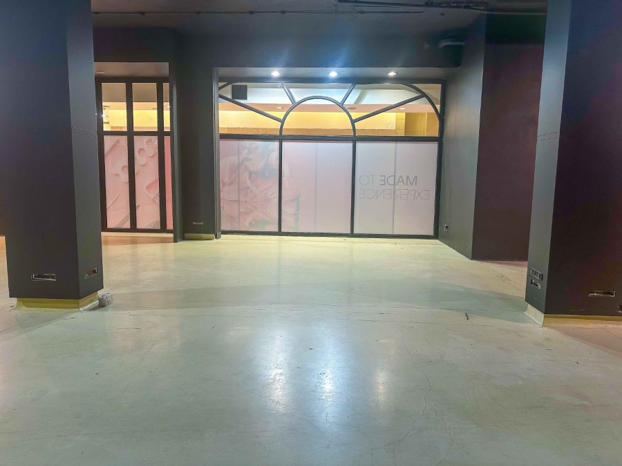 To Let commercial Property for Rent in Hyde Park Gauteng