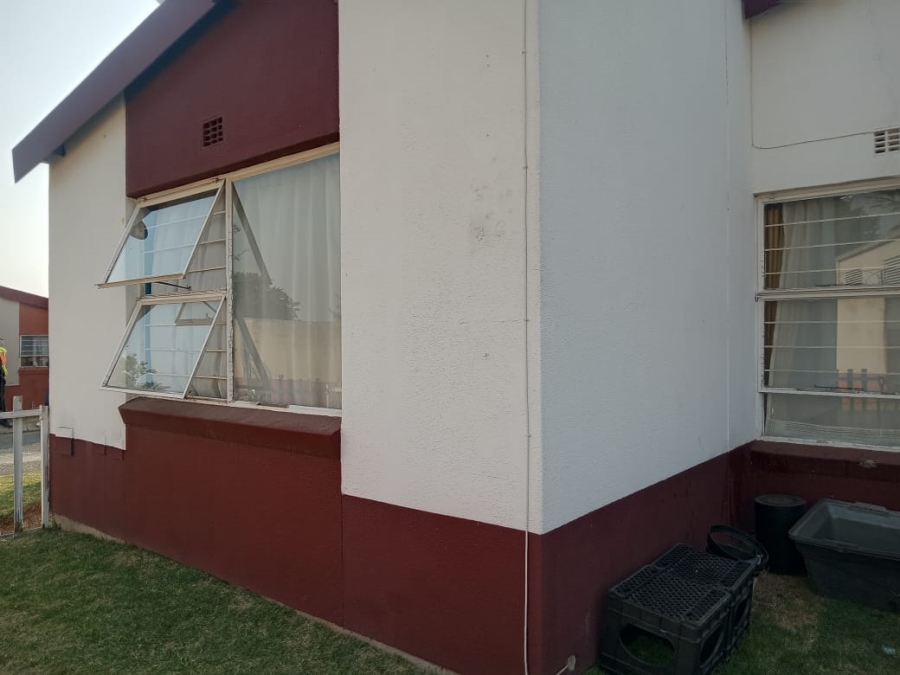 3 Bedroom Property for Sale in Ridgeway Gauteng