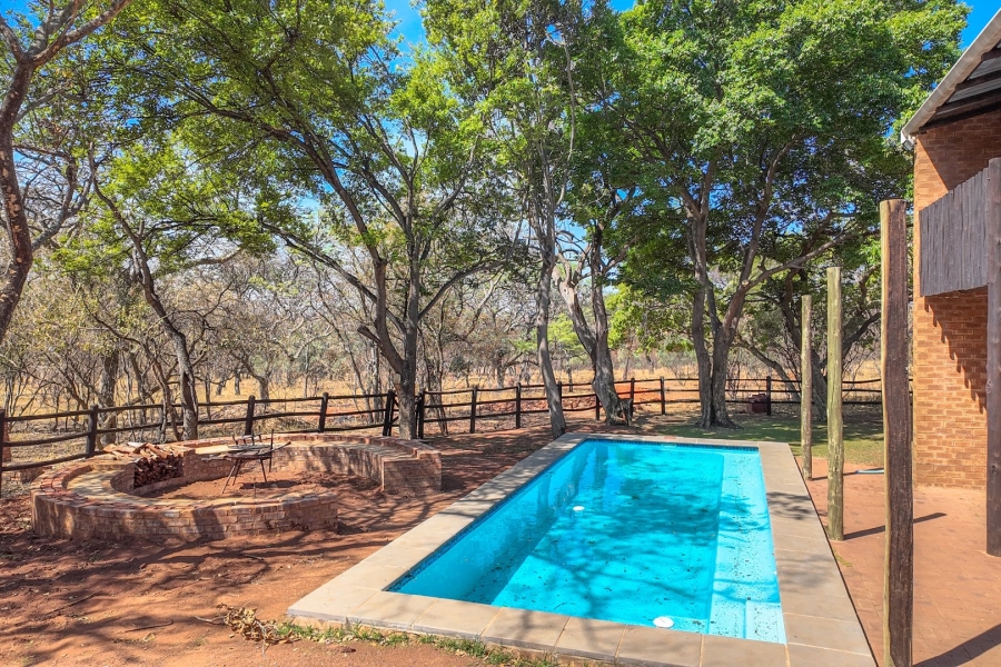 5 Bedroom Property for Sale in Boekenhoutskloof and surround Gauteng