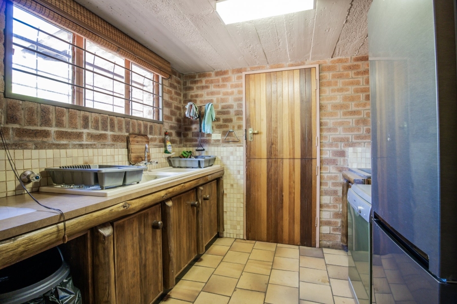 5 Bedroom Property for Sale in Boekenhoutskloof and surround Gauteng