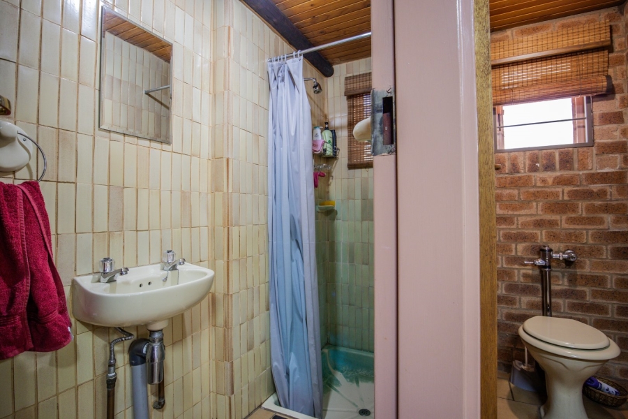 5 Bedroom Property for Sale in Boekenhoutskloof and surround Gauteng