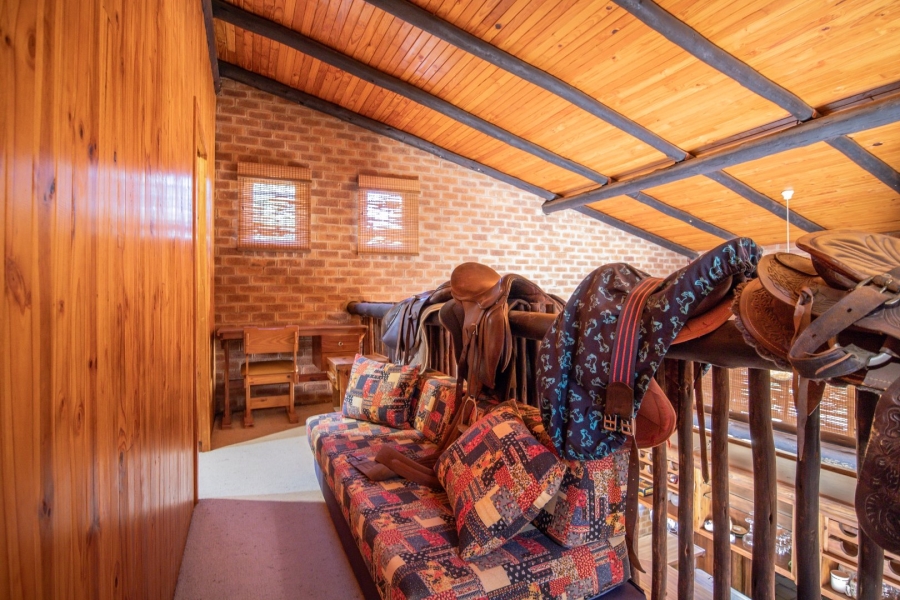 5 Bedroom Property for Sale in Boekenhoutskloof and surround Gauteng