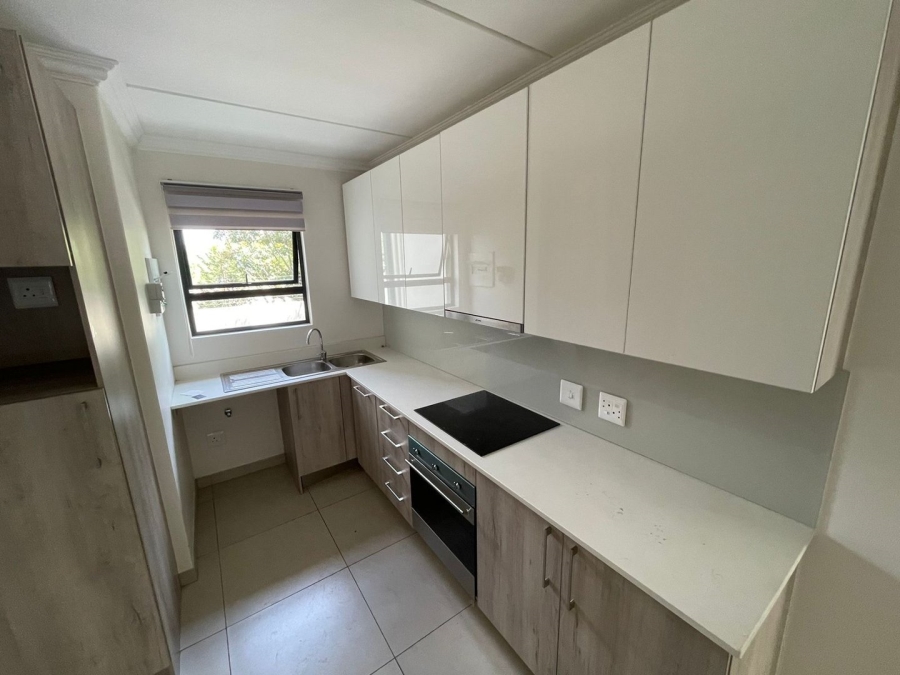 To Let 2 Bedroom Property for Rent in Rivonia Gauteng