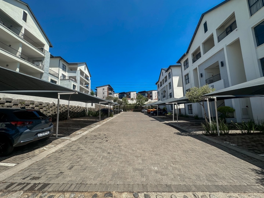 2 Bedroom Property for Sale in Greenstone Hill Gauteng