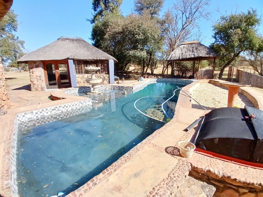  Bedroom Property for Sale in Riverside Estate Gauteng