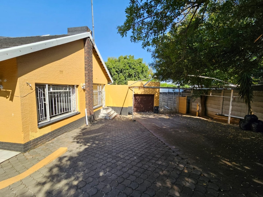 3 Bedroom Property for Sale in Hazeldene Gauteng