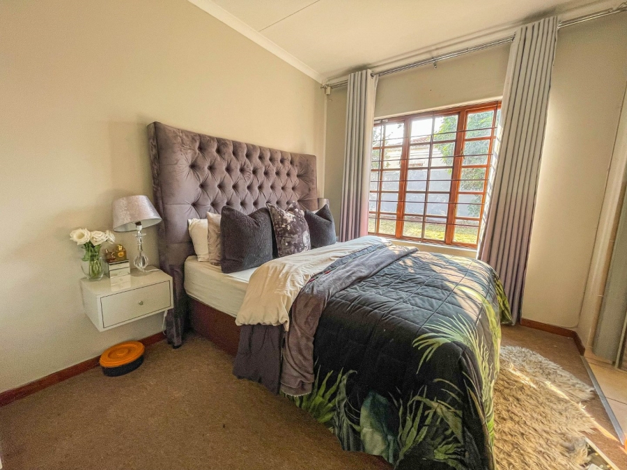 3 Bedroom Property for Sale in Blue Hills Gauteng