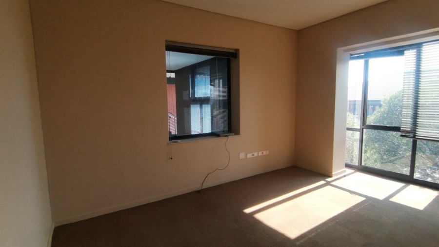 To Let commercial Property for Rent in St Andrews Gauteng