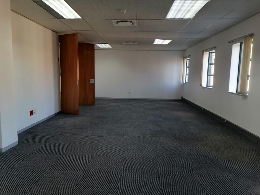 To Let commercial Property for Rent in Sunninghill Gauteng