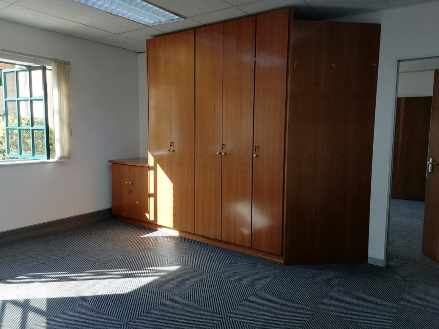 To Let commercial Property for Rent in Sunninghill Gauteng