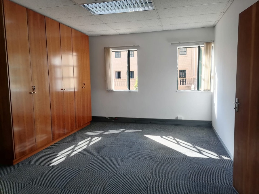 To Let commercial Property for Rent in Sunninghill Gauteng