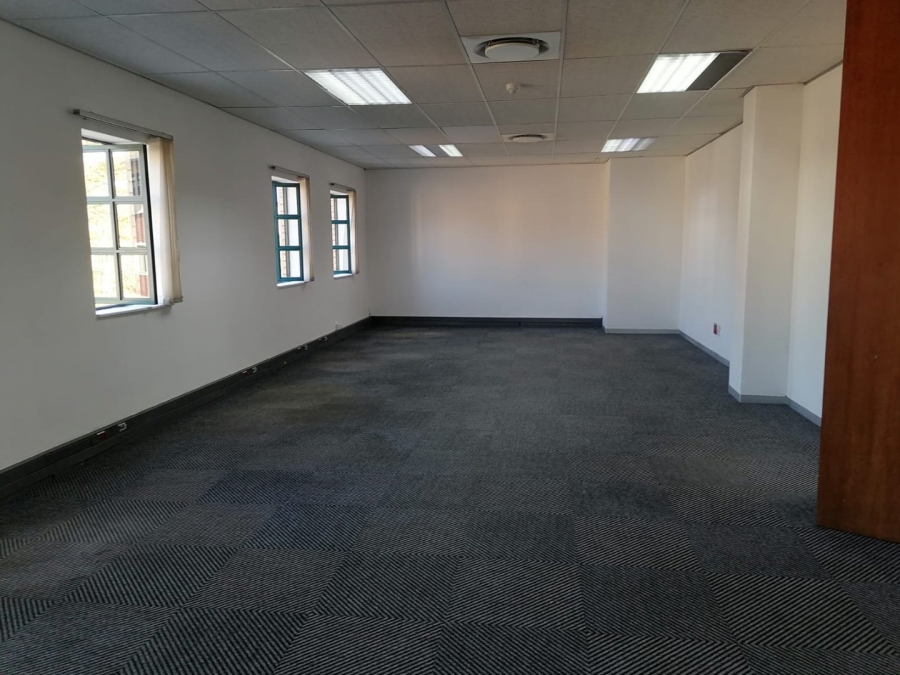 To Let commercial Property for Rent in Sunninghill Gauteng