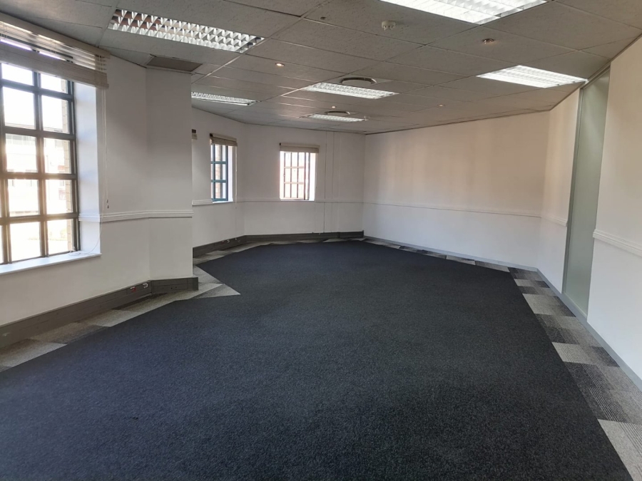 To Let commercial Property for Rent in Sunninghill Gauteng