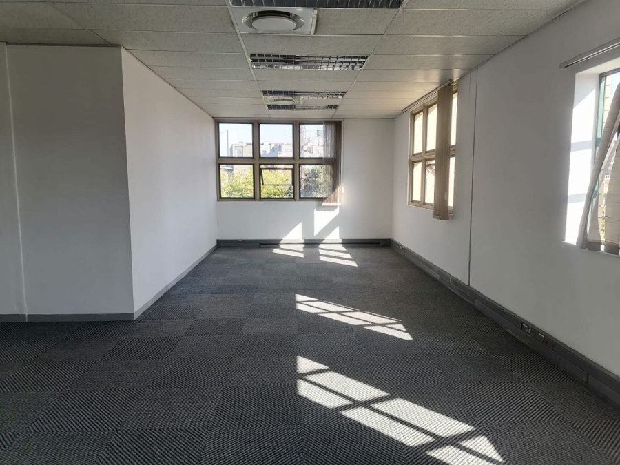 To Let commercial Property for Rent in Sunninghill Gauteng