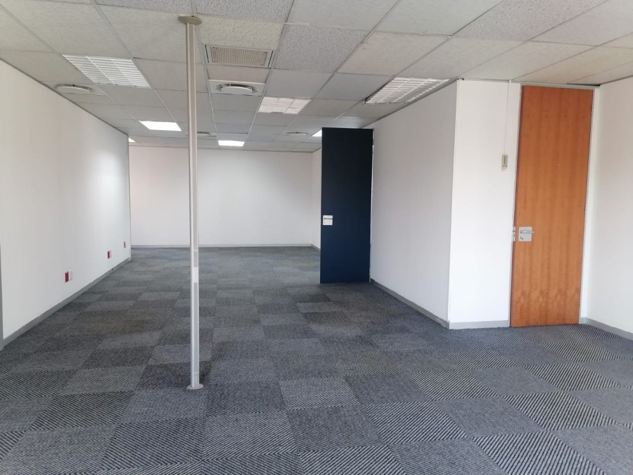 To Let commercial Property for Rent in Sunninghill Gauteng