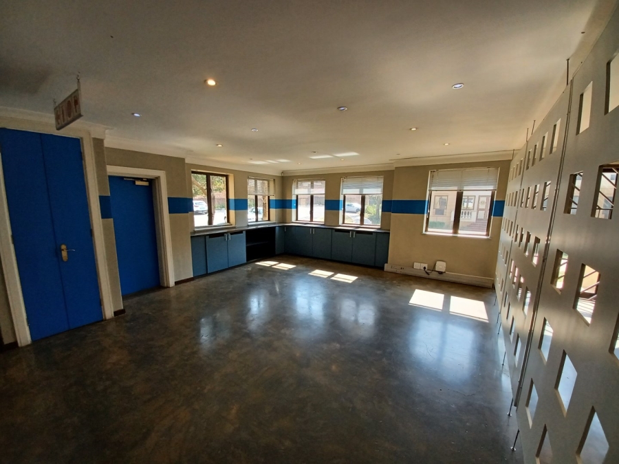 To Let commercial Property for Rent in Strathavon Gauteng