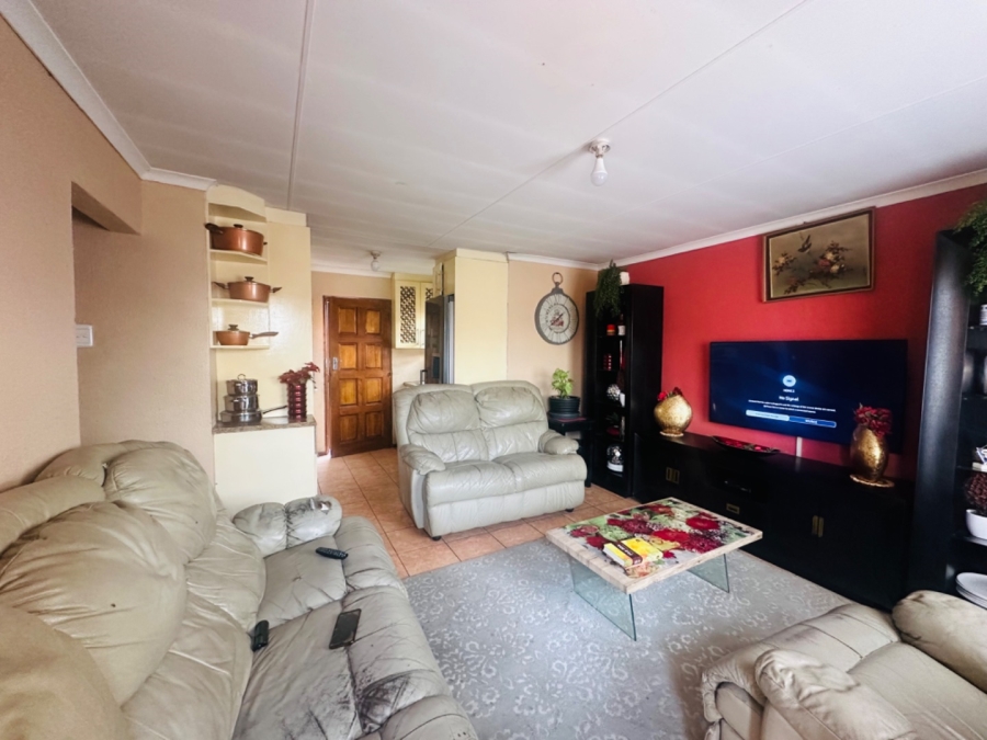 3 Bedroom Property for Sale in Cosmo City Gauteng