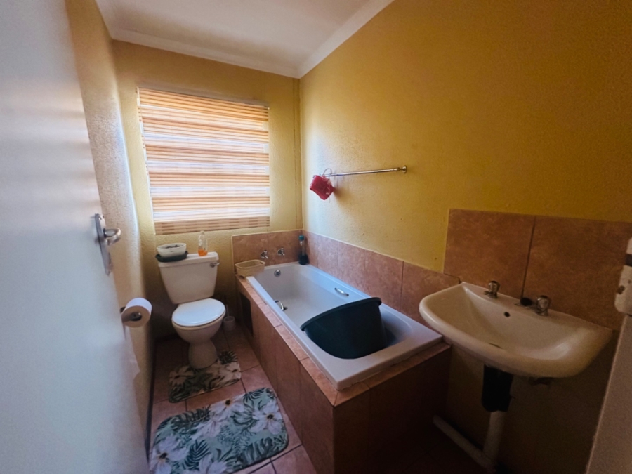 3 Bedroom Property for Sale in Cosmo City Gauteng