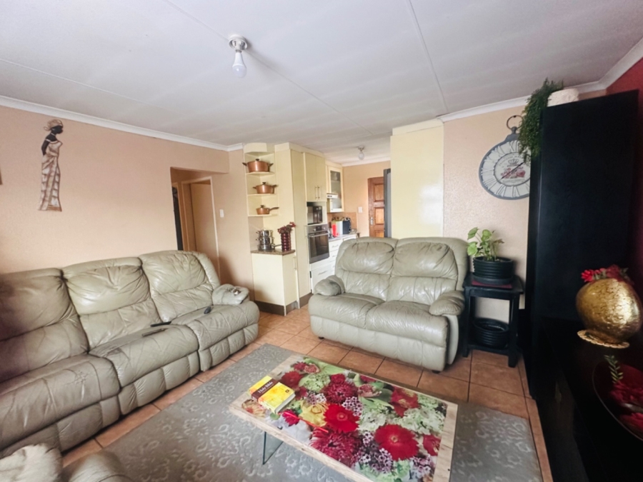 3 Bedroom Property for Sale in Cosmo City Gauteng