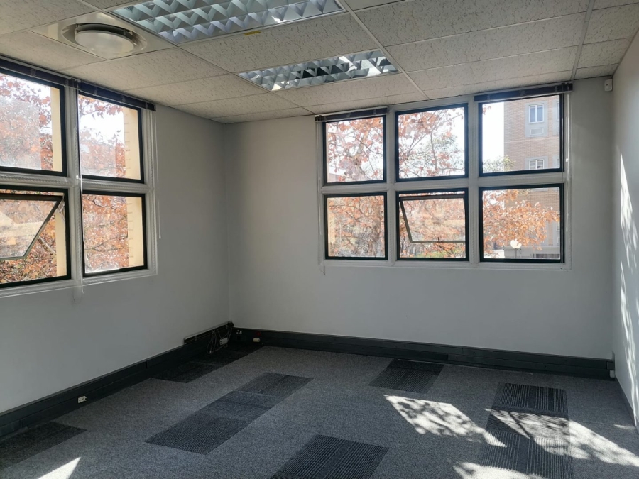 To Let commercial Property for Rent in Sunninghill Gauteng